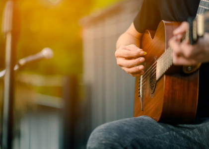 An Afternoon of Live Acoustic music with James